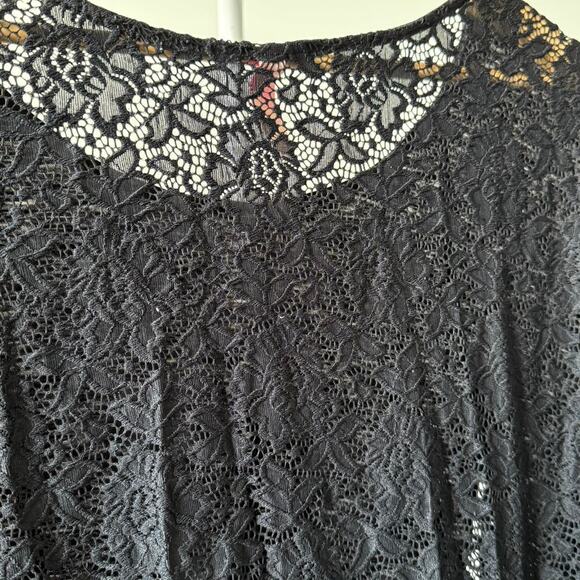 Victoria’s Secret Oversized Swimsuit Cover-Up with Lace Back - Picture 2 of 2